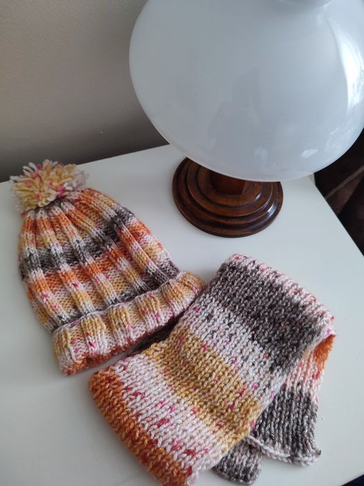 Zestaw czapka i szal 100% wełna