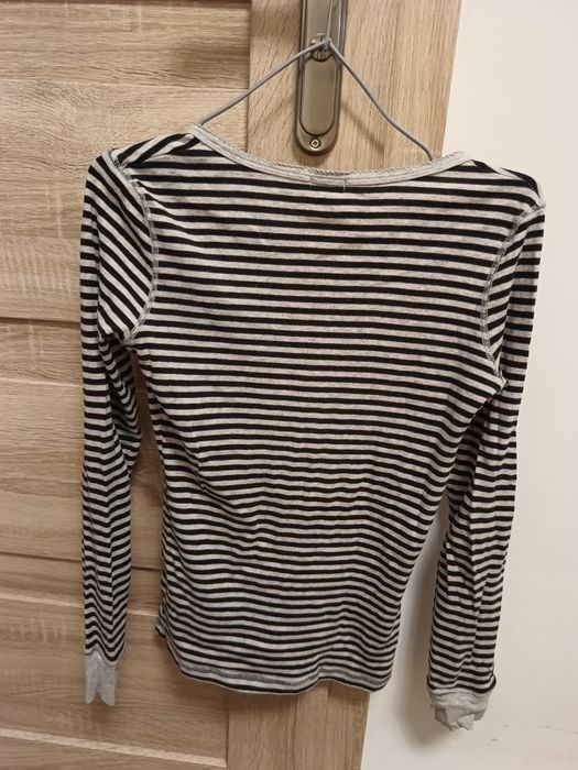 Damska bluzka na długi rękaw  w paski