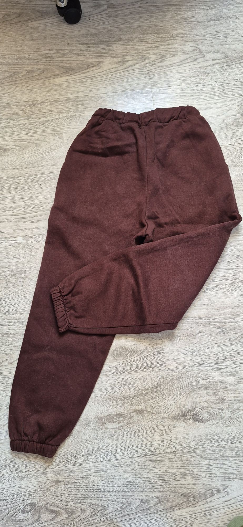 Spodnie dresowe Asos, r. 36 petite c. brązowe
