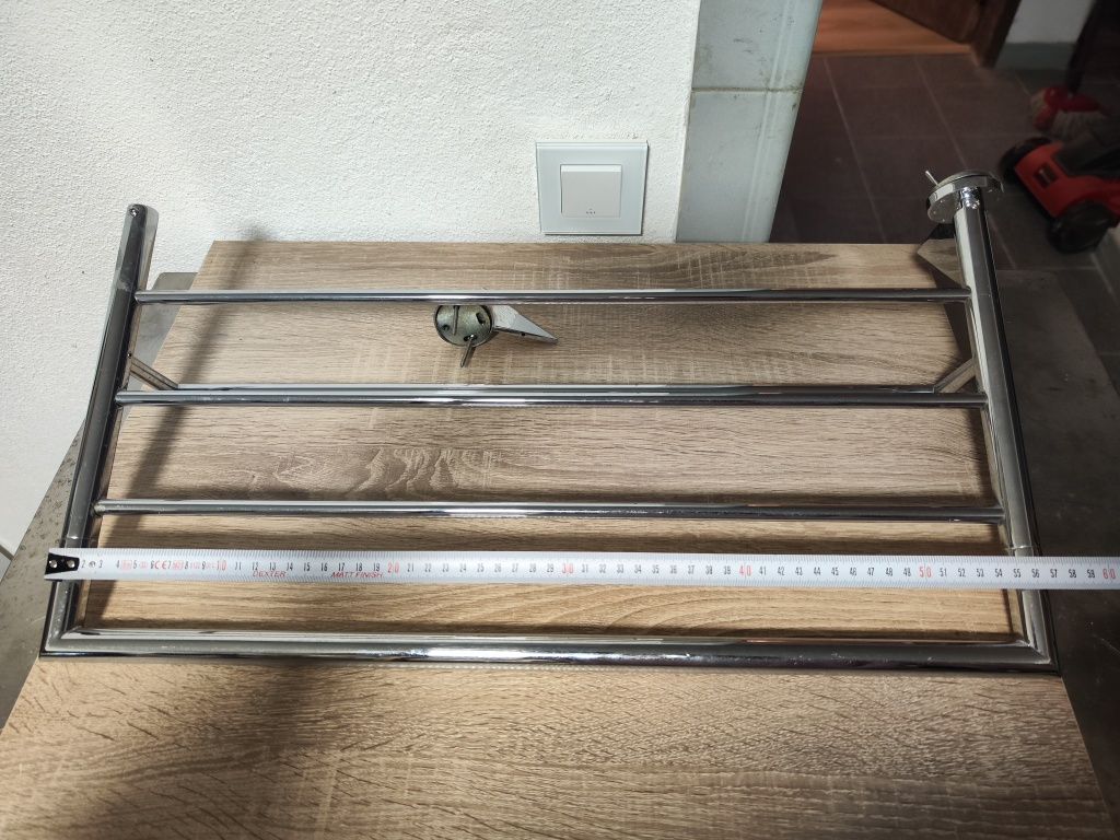 Estendal ou toalheiro de inox