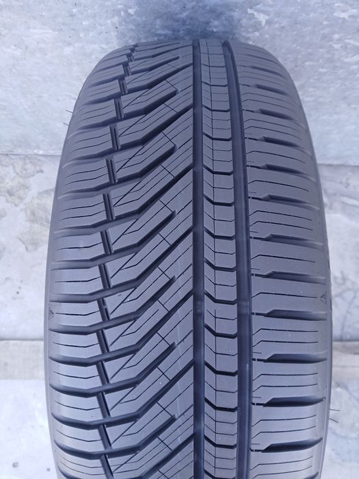225/55/18 1sztuka caloroczna Falken euroall season AS220 PRO 8mm 24rok