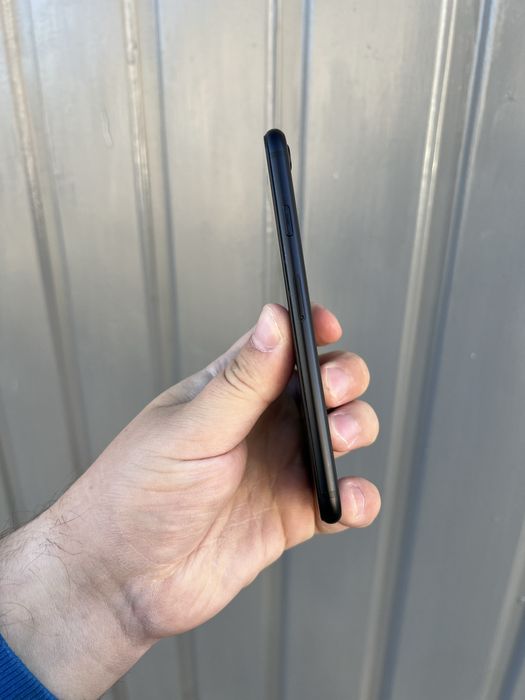 iPhone SE 2 64g Nverlock (88% акум)