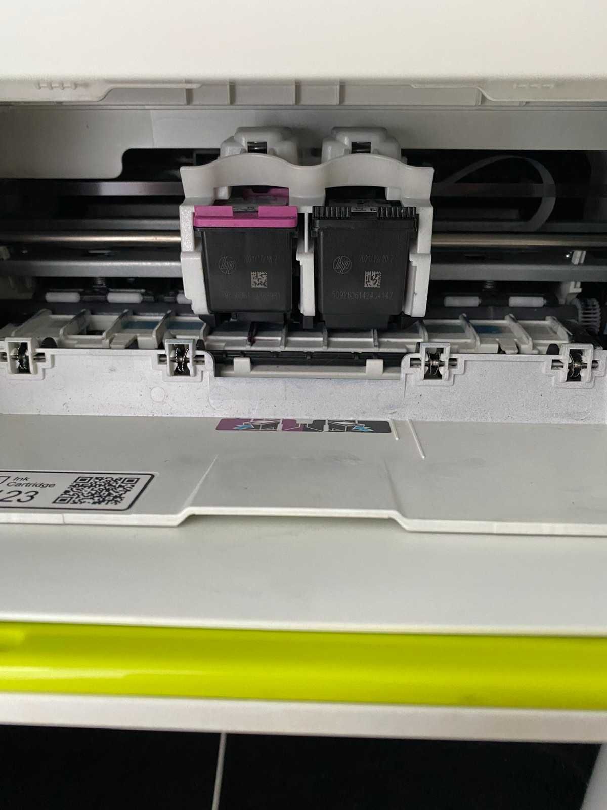 Продам принтер HP 2130 в робочому стані.