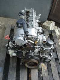 Двигатель ДВС Mercedes 2.2 cdi OM 611