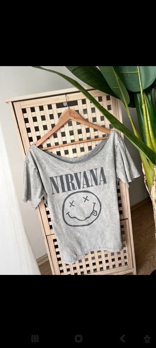 Bluzka koszulka Nirvana L szara stradivarius
