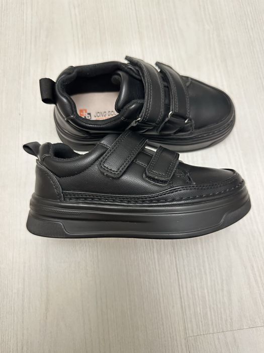 Стильні дитячі кеди