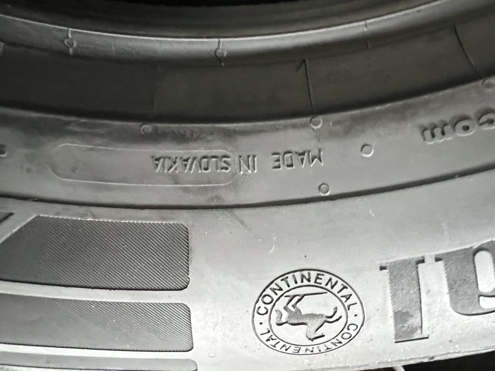 235/65/17 R17 Continental CrossContact LX2 4шт нові