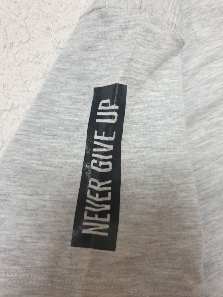 T-shirt damski Everhill L