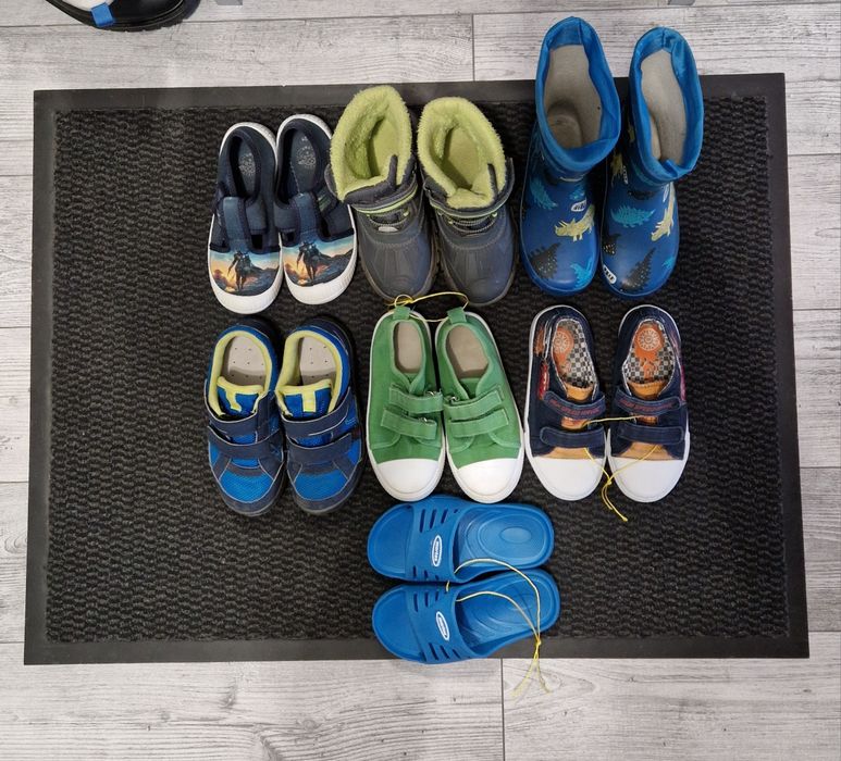 Buty chłopięce rozm. 28 zestaw