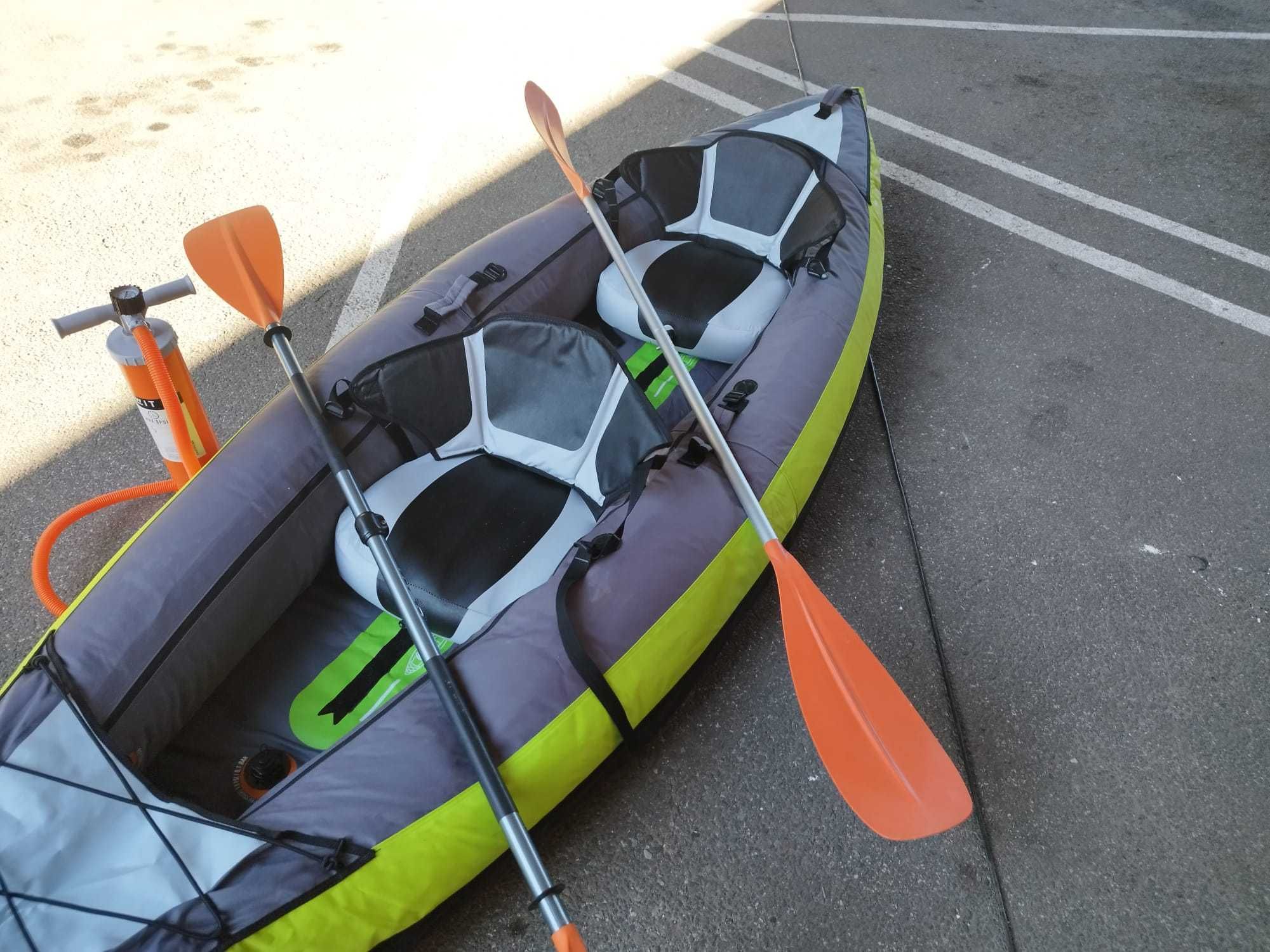 Kayak Canoa insuflável modelo ITIWIT da Decathlon 2 lugares semi-nova