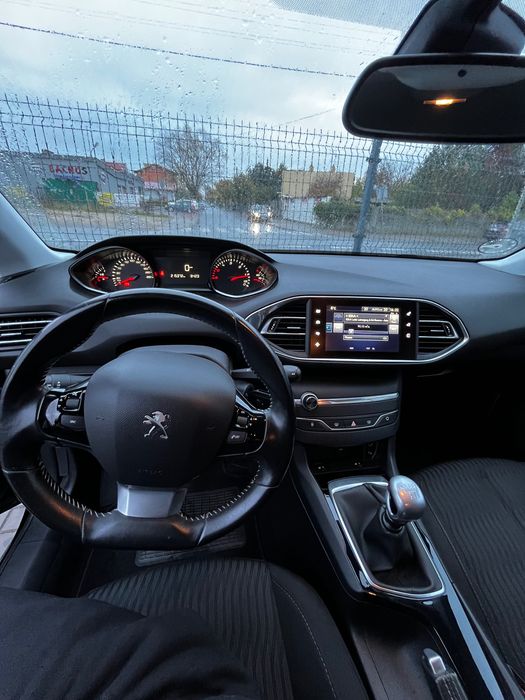 Peugeota 308 T9 1.6 BlueHDI 120km 2016r