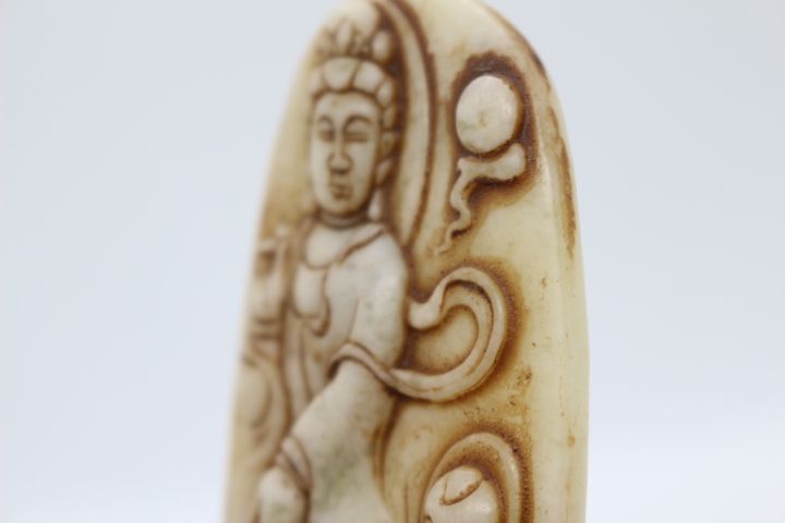 Okimono Pedra Jade Oriental Figuras e Dragão