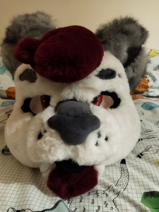 Фурьсют лева, фурри