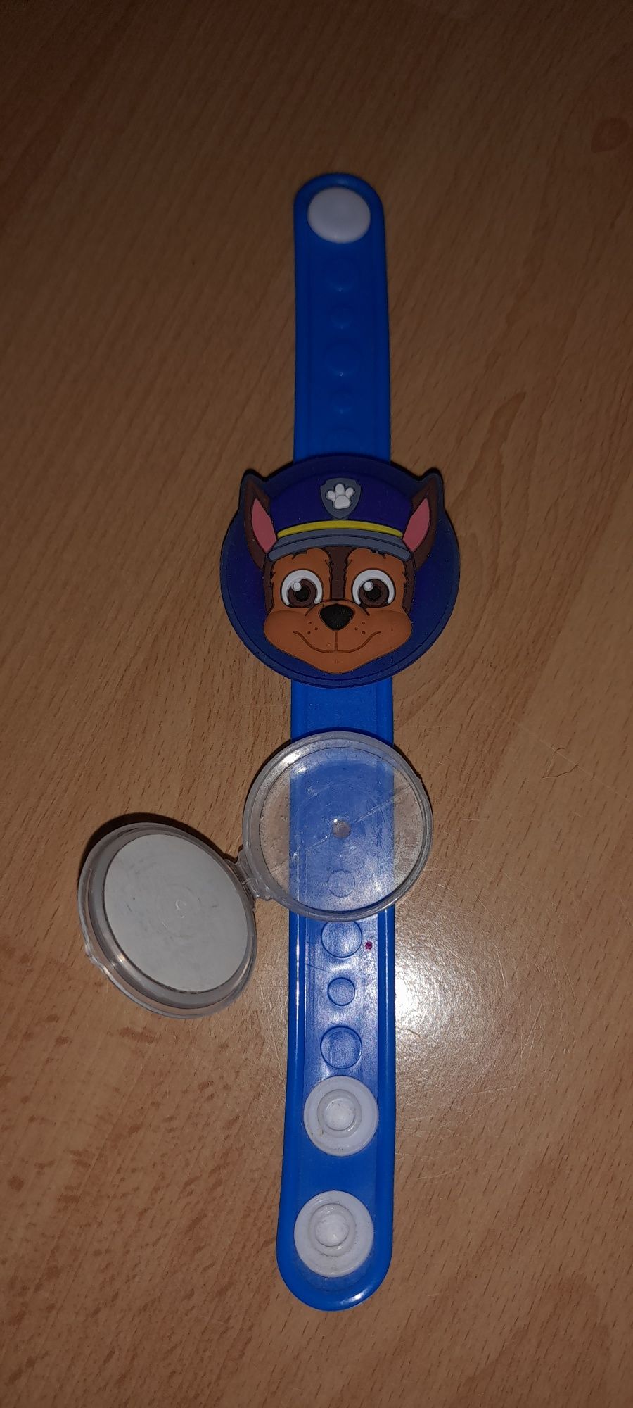 Pojazd Chase plus zegarek z Psiego Patrolu