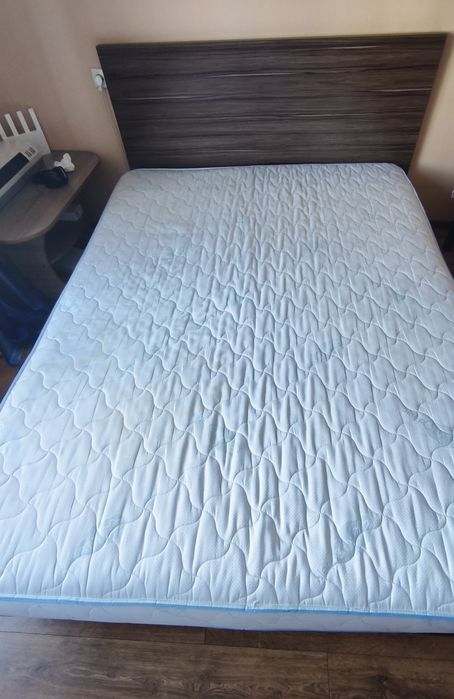 Ліжко двоспальне