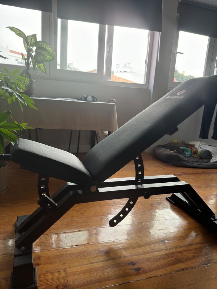 Sveltus cross bench with 10 positions