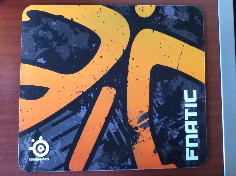 Tapete SteelSeries QcK+ Fnatic Asphalt Edition