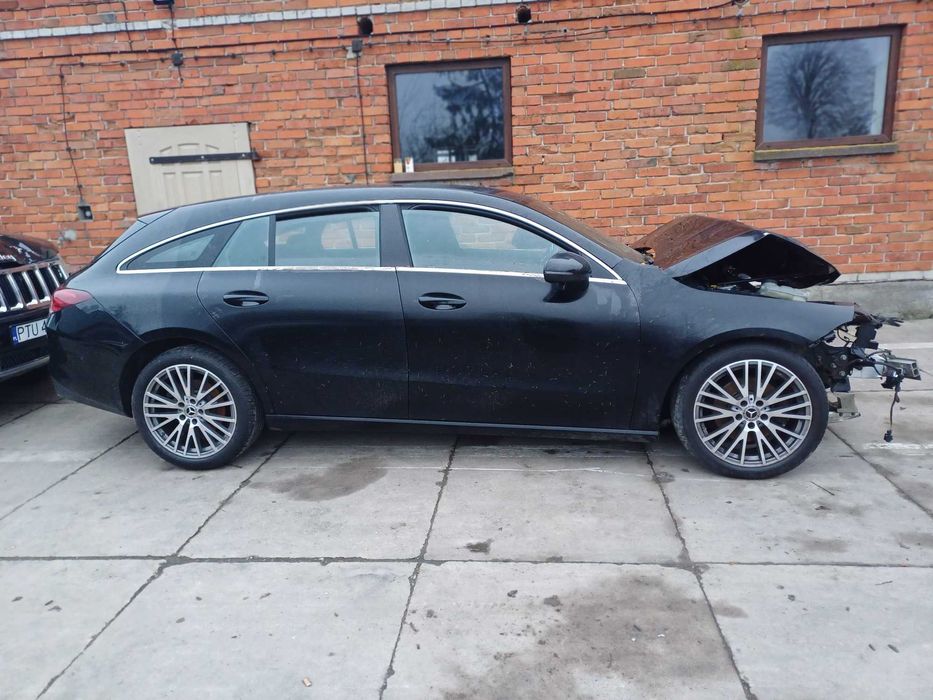 Mercedes CLA 200 118 X118 Shooting Brake  2021/22r. krajowy