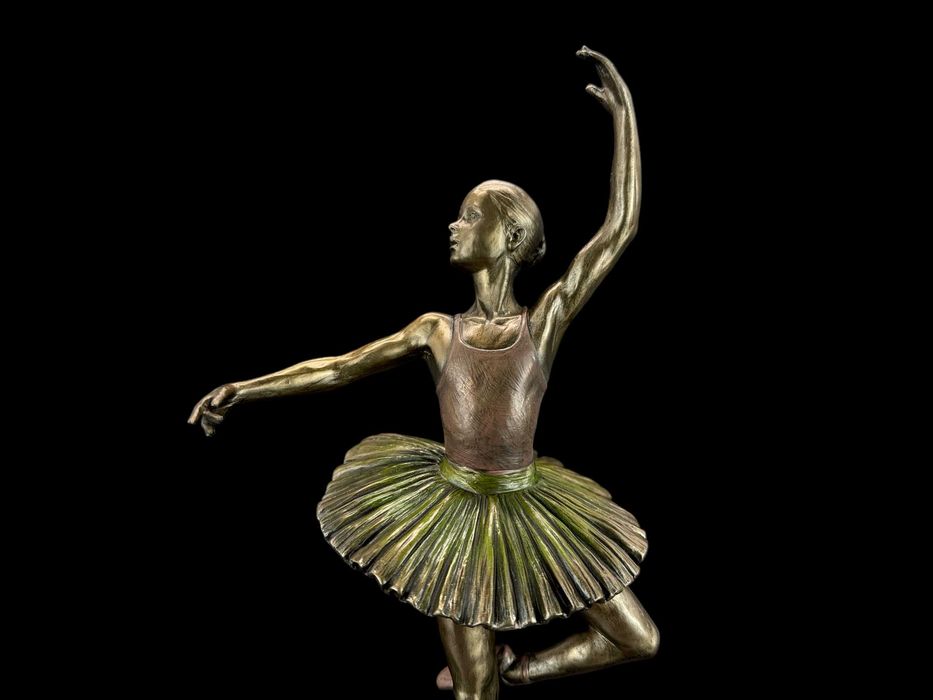 Figurka Baletnica Veronese (Wu70316a4)