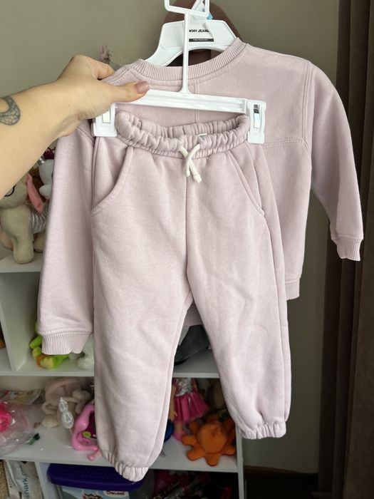 Теплий костюм Zara