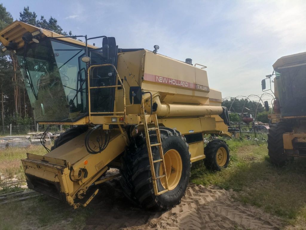New Holland tx30