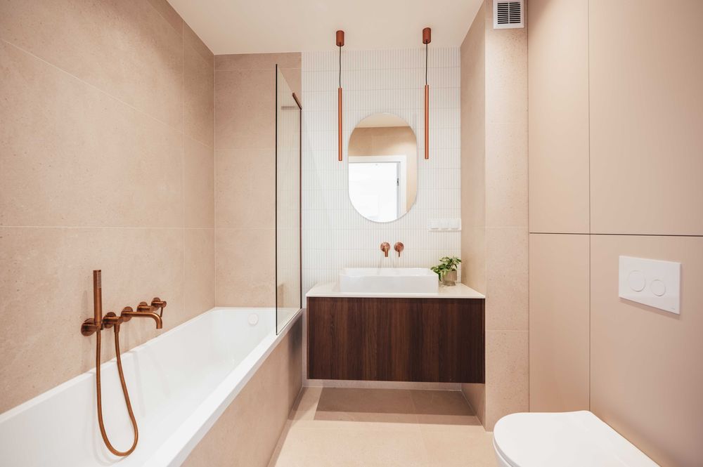 Instalacja hydraulika, wentylacja, wykończenia wnętrz, budowa domu