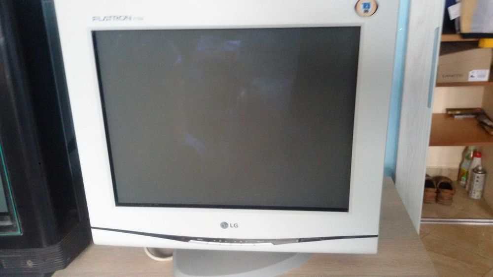 Monitor do komputera LG 17'