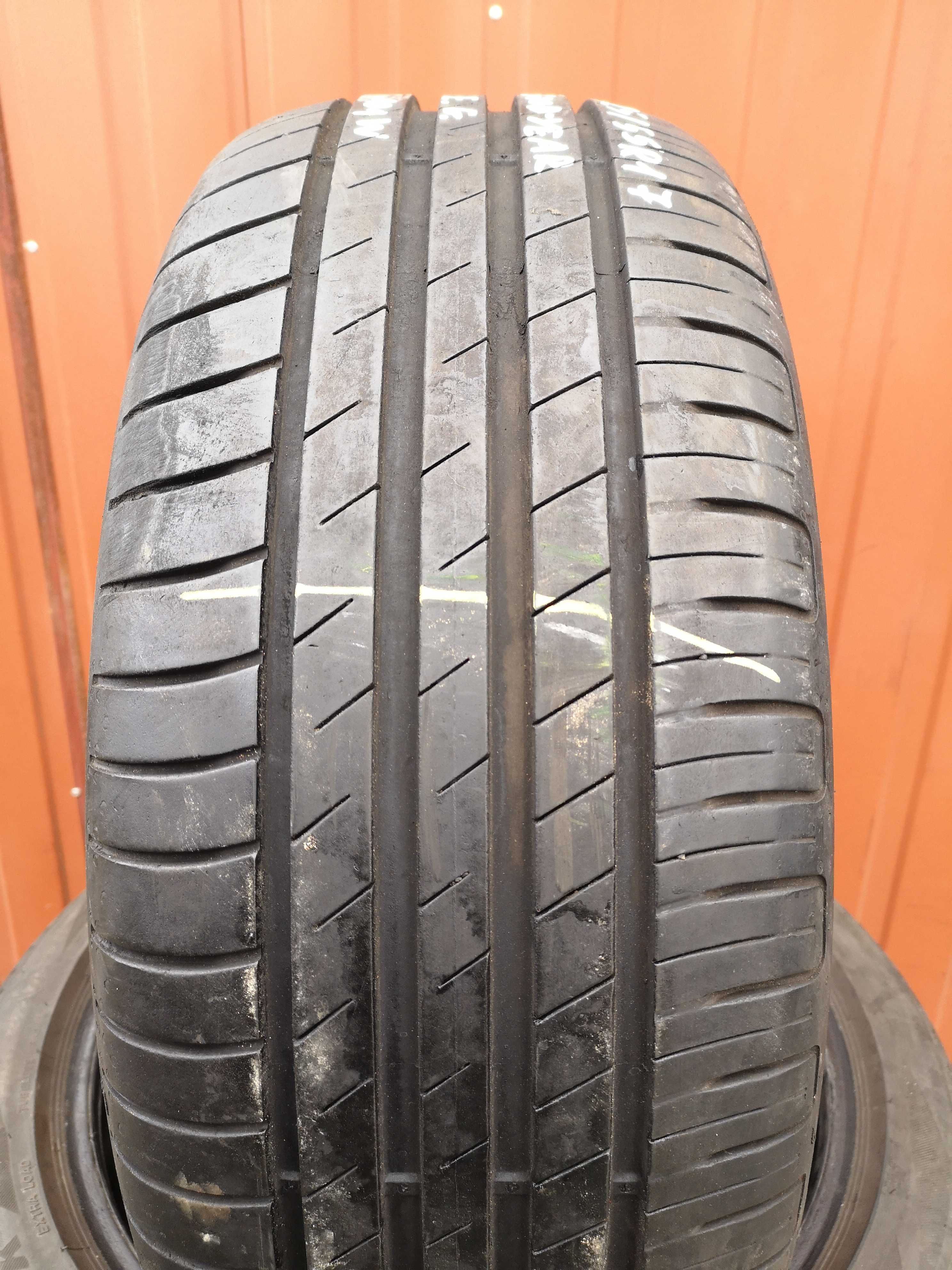 225/55 R17 101W - GoodYear Efficient Grip Performance (1 sztuka)