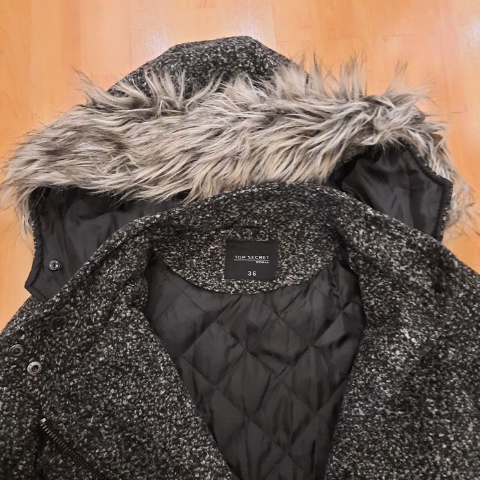 Стильне та елегантне пальто