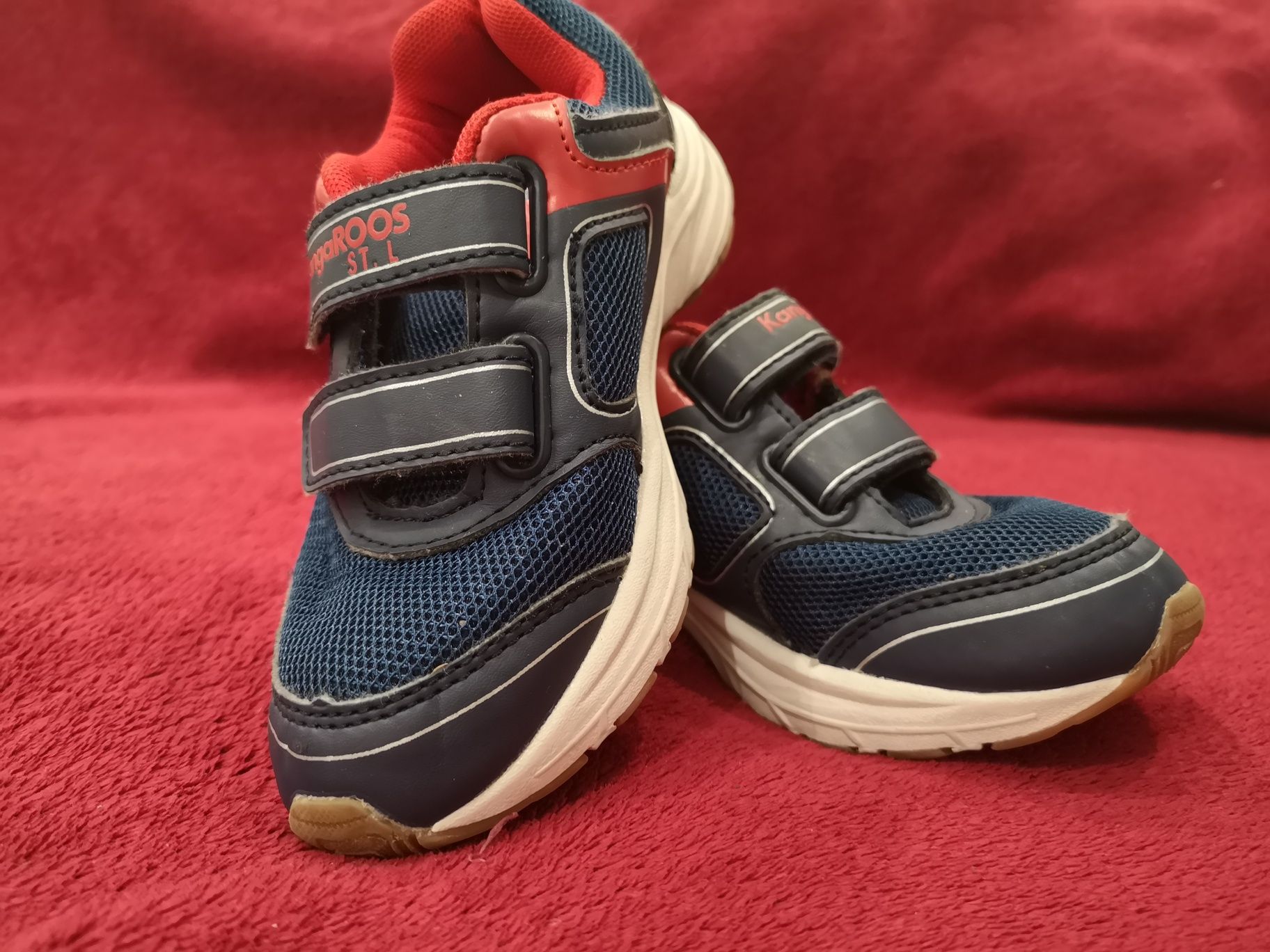 Buty sportowe chłopięce 29