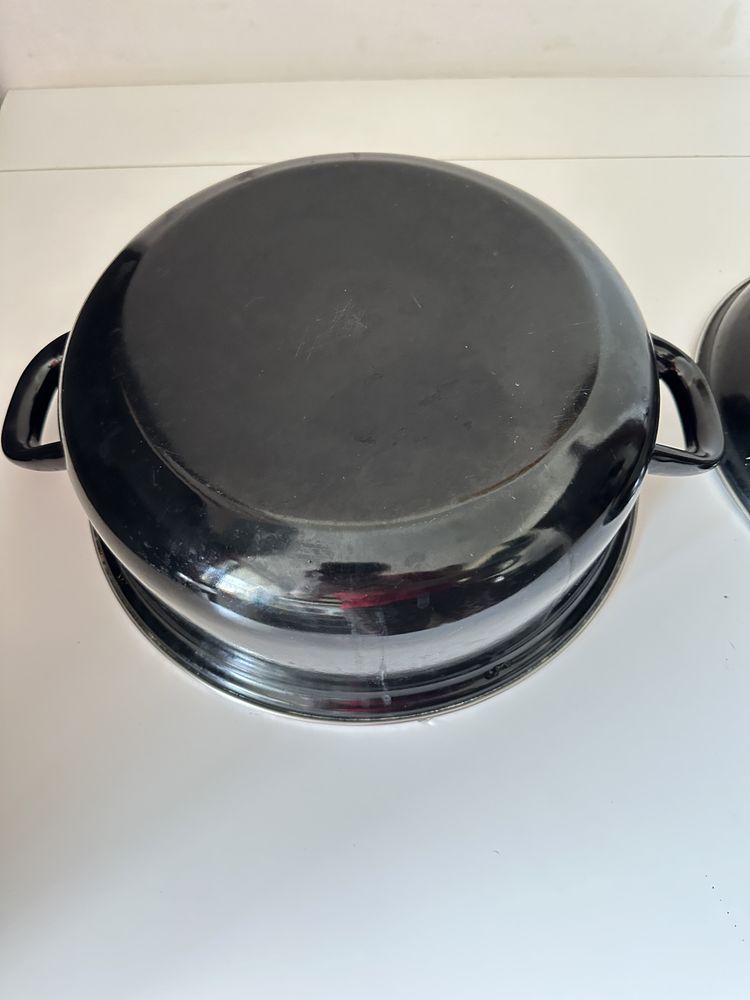 Garnek v dobrym stanie 5 L