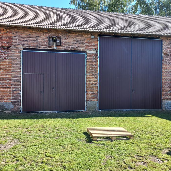 Drzwi do stodoły  Brama garażowa na wymiar drzwi stalowe dwuskrz