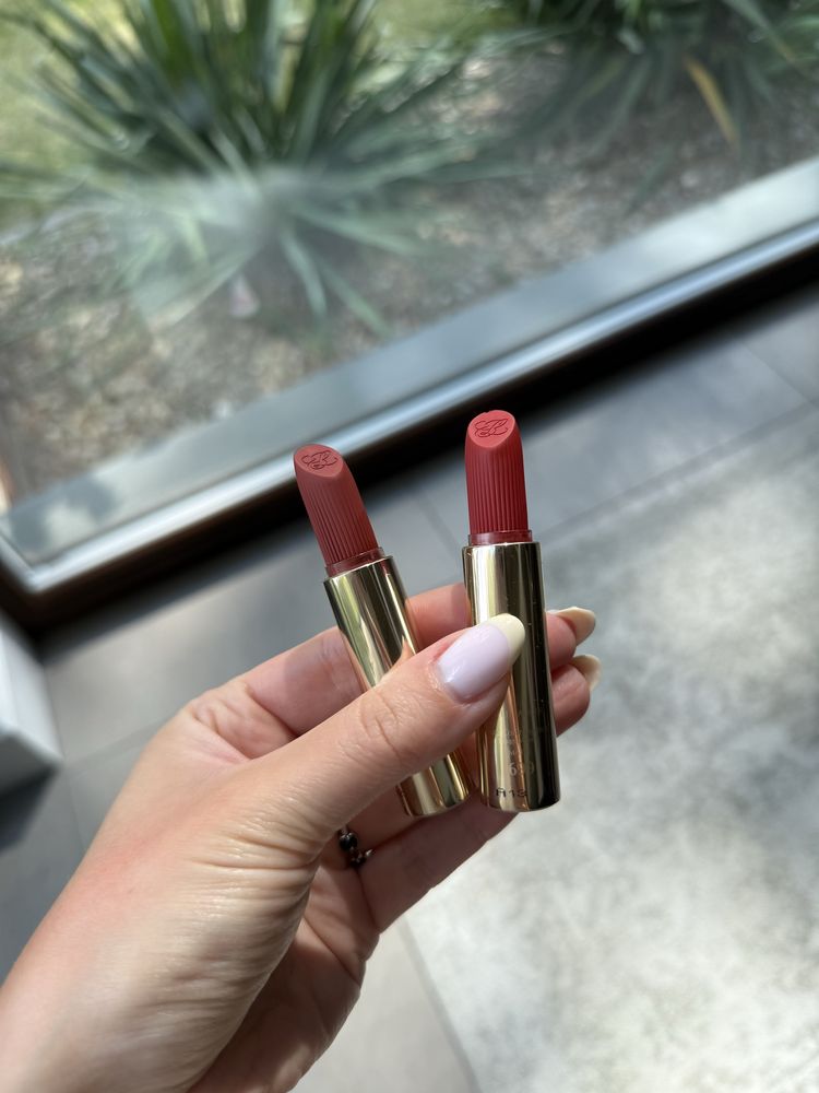 Pomadki Estee Lauder