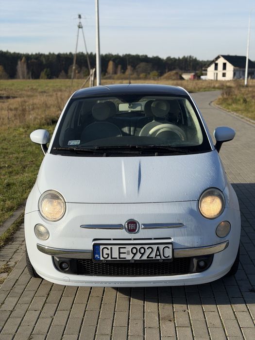 Fiat 500 rocznik 2008 Diesel panorama błękitny