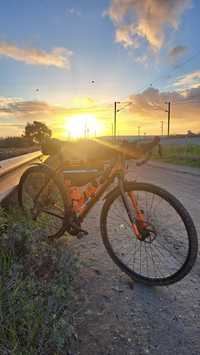 Bicicleta Kona Rove Gravel