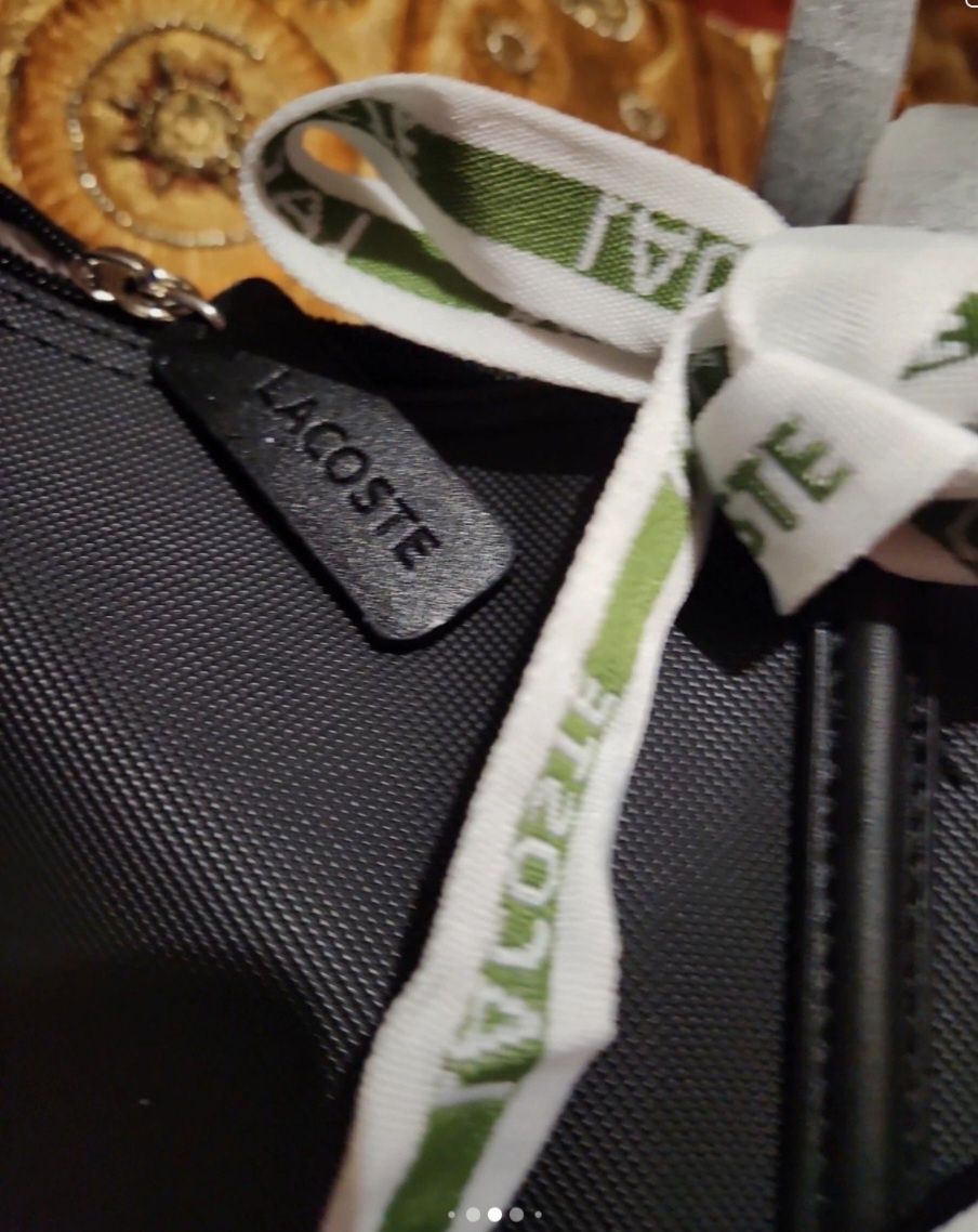 Bolsa nova Lacoste preta