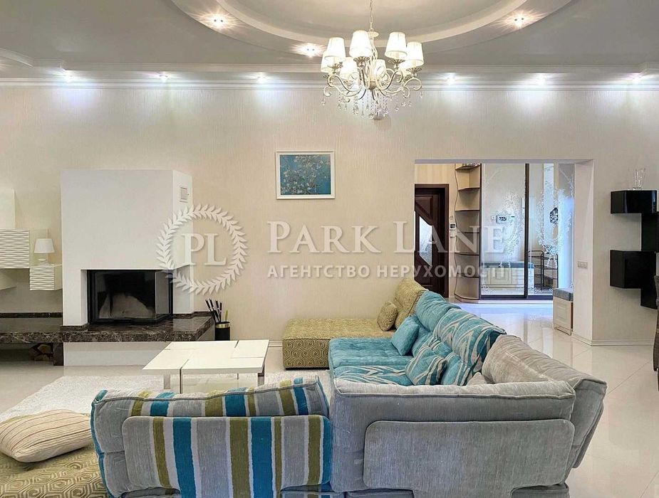 Оренда будинку з басейном. Козин. 4 спальні. 13 соток землі.