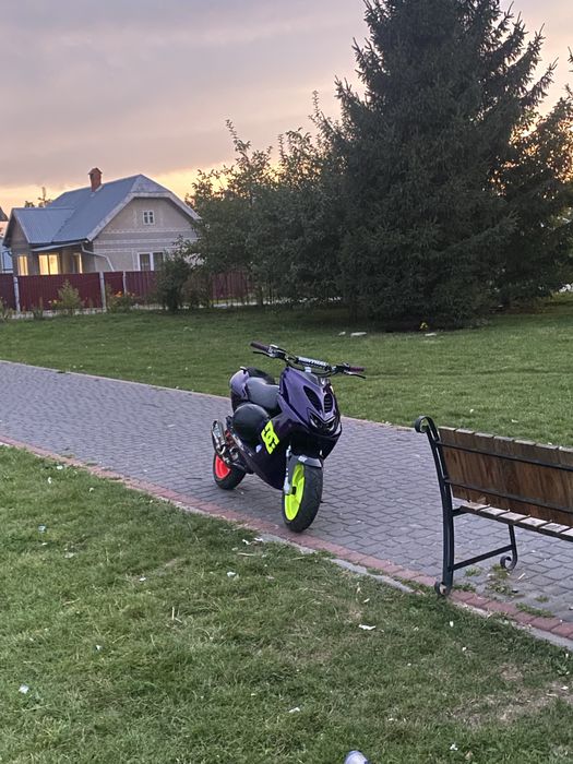 Продам скутер ямаха aerox повне переоформлення