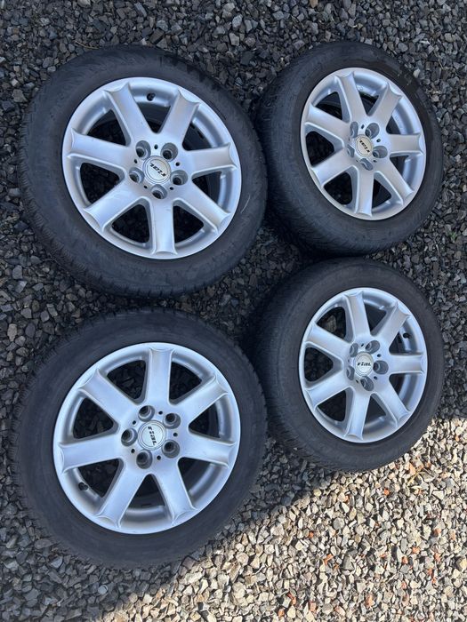 Felgi z oponami zimowymi 205/55R16