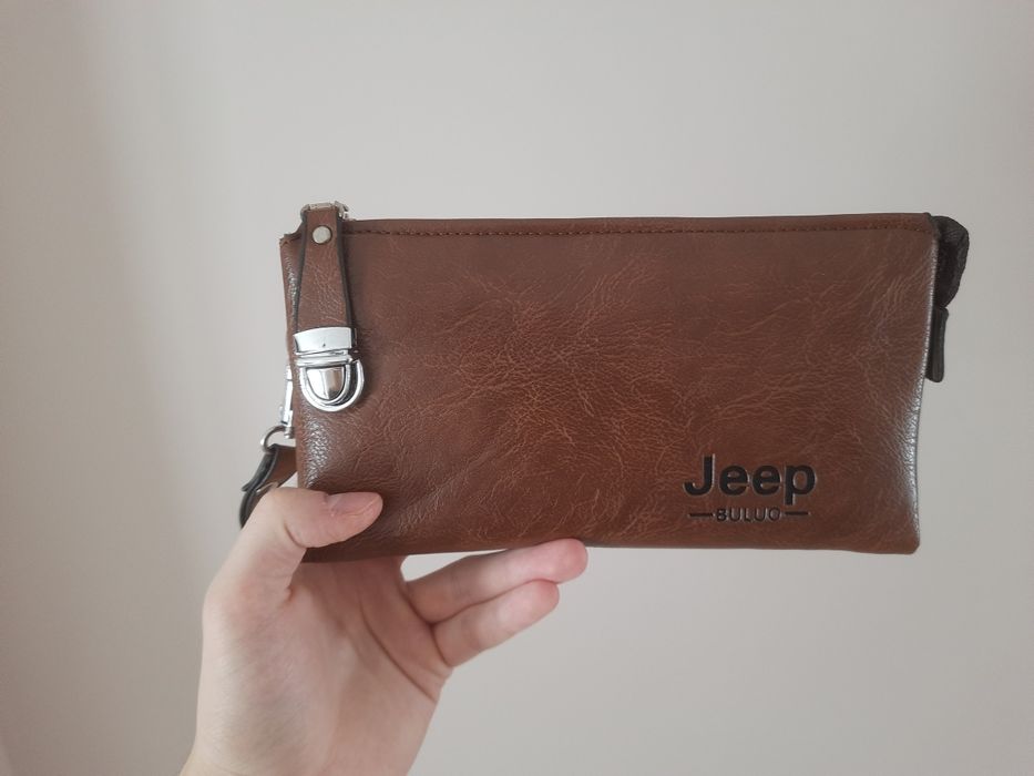 Чоловіча барсетка