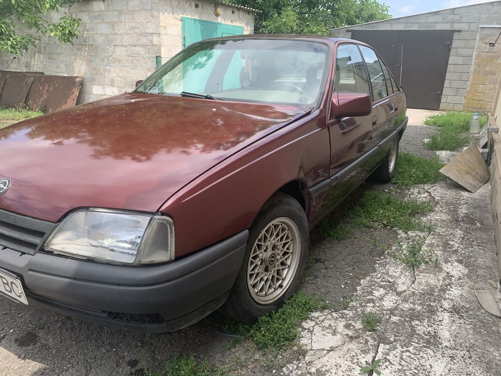 Opel Omega A Diamant