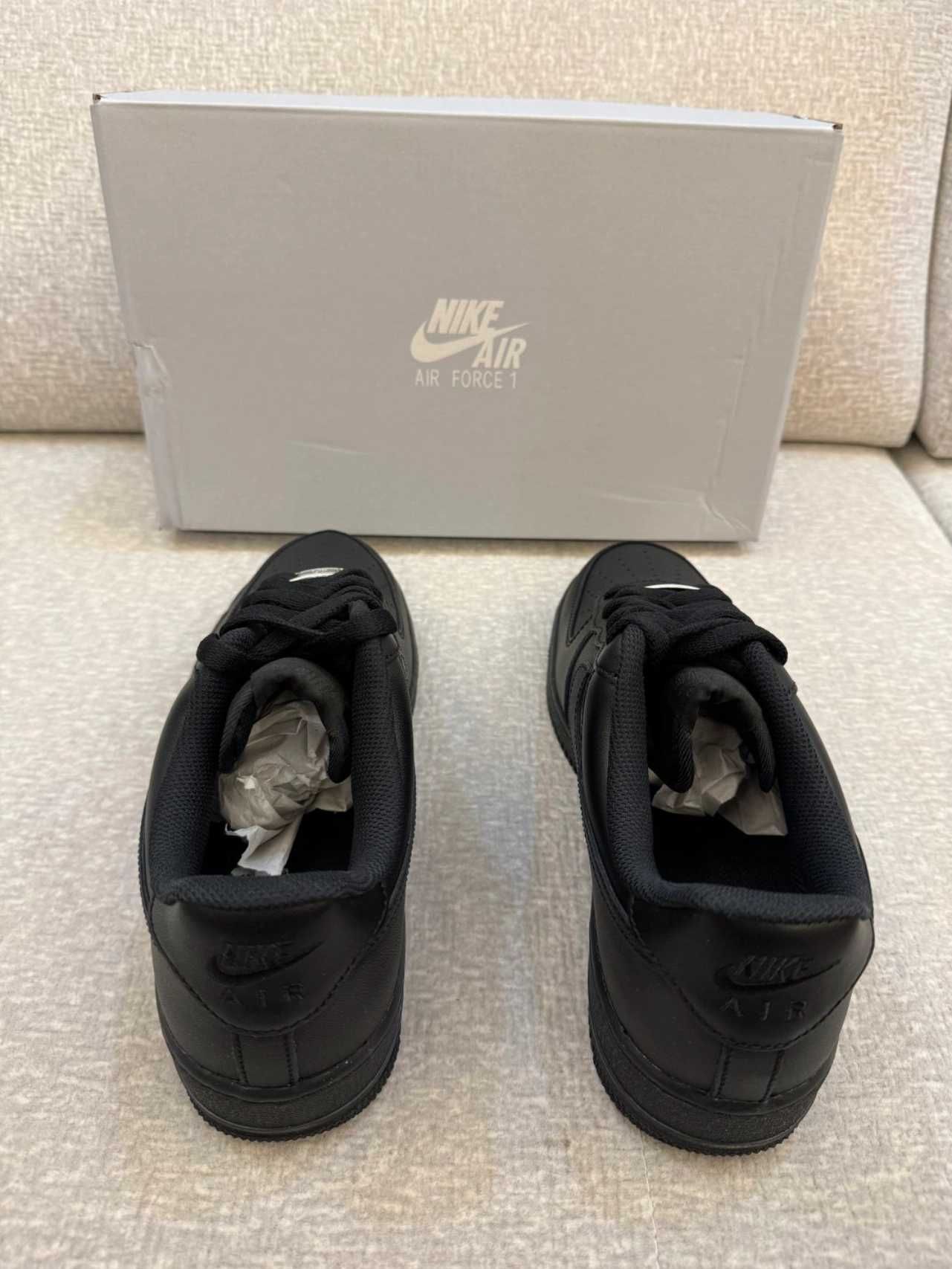 Nike Air Force 1 Low '07 Black Rozmiar.45