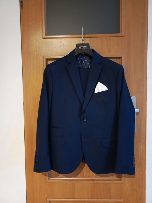 Garnitur męski młodziezowy