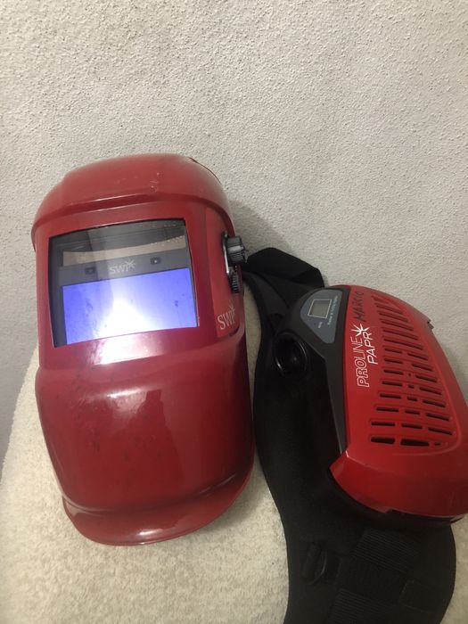 Mascara de soldar com conjunto de ar assistido