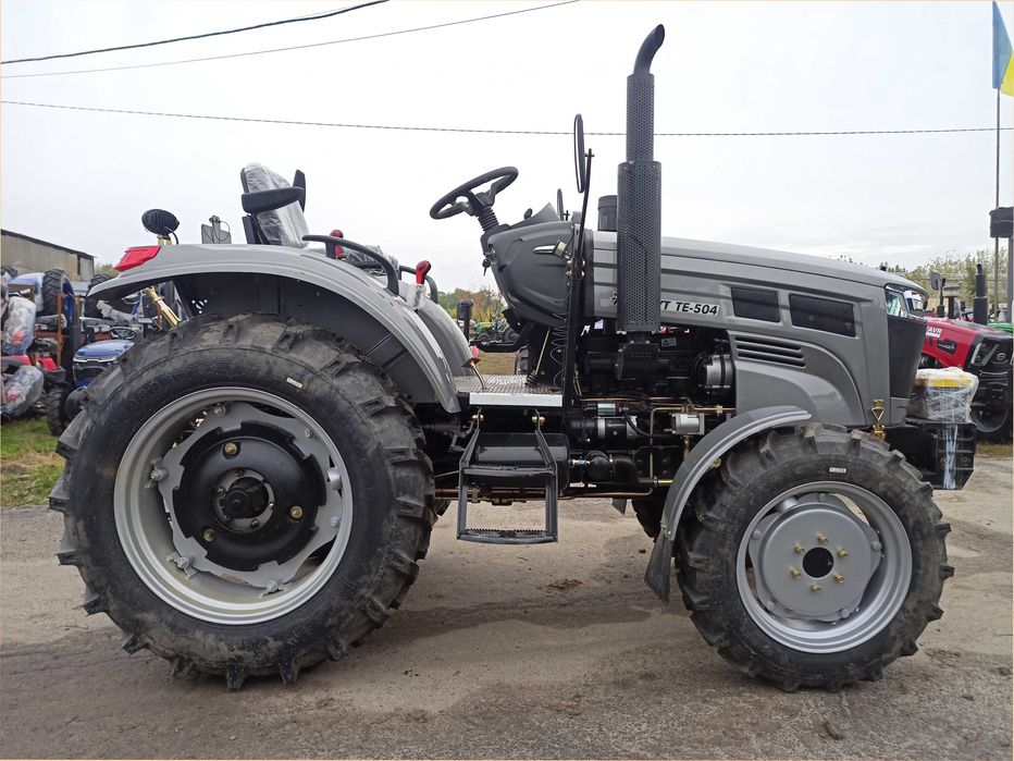 Мінітрактор СКАУТ ТЕ-504 Рівна підлога + Резина Armour + 2 циліндра