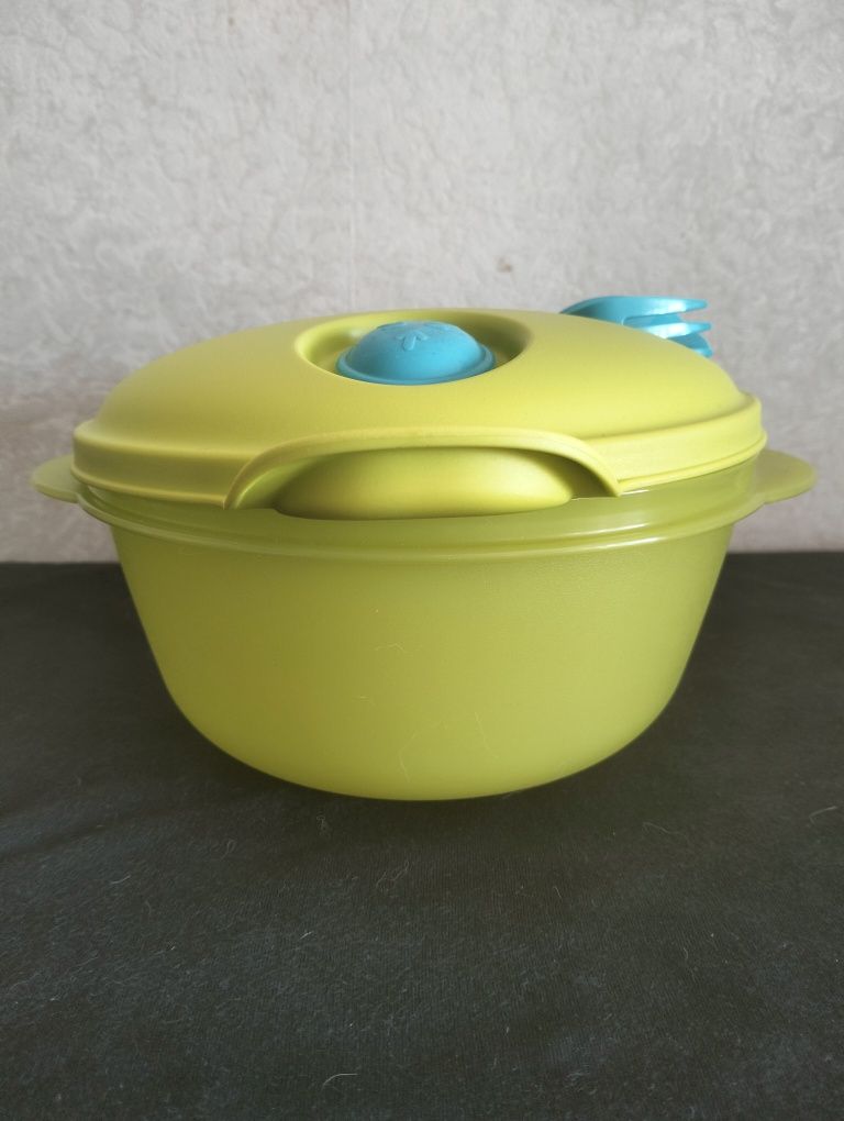 Контейнер для разогревания Tupperware " Всегда с собой" (1,5 литра