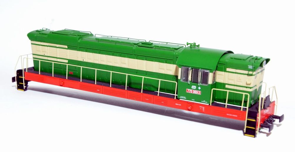 Корпус тепловоза CD 770 Roco HO