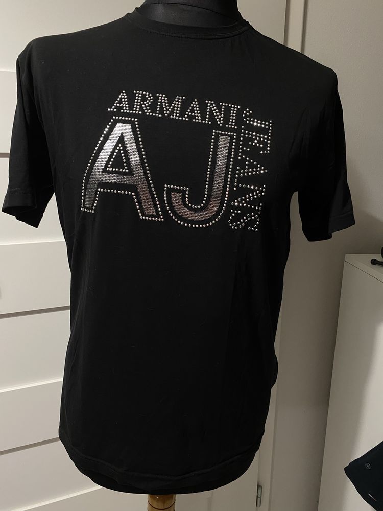 Czarna koszulka, bluzka Emporio Armani