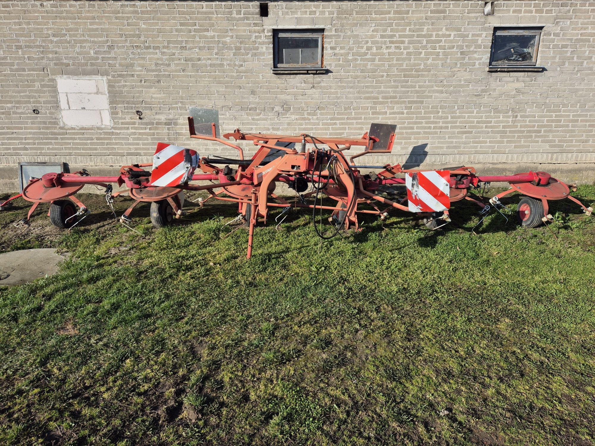 Zgrabiarka Przewracarka  Deutz fahr Lely Kuhn