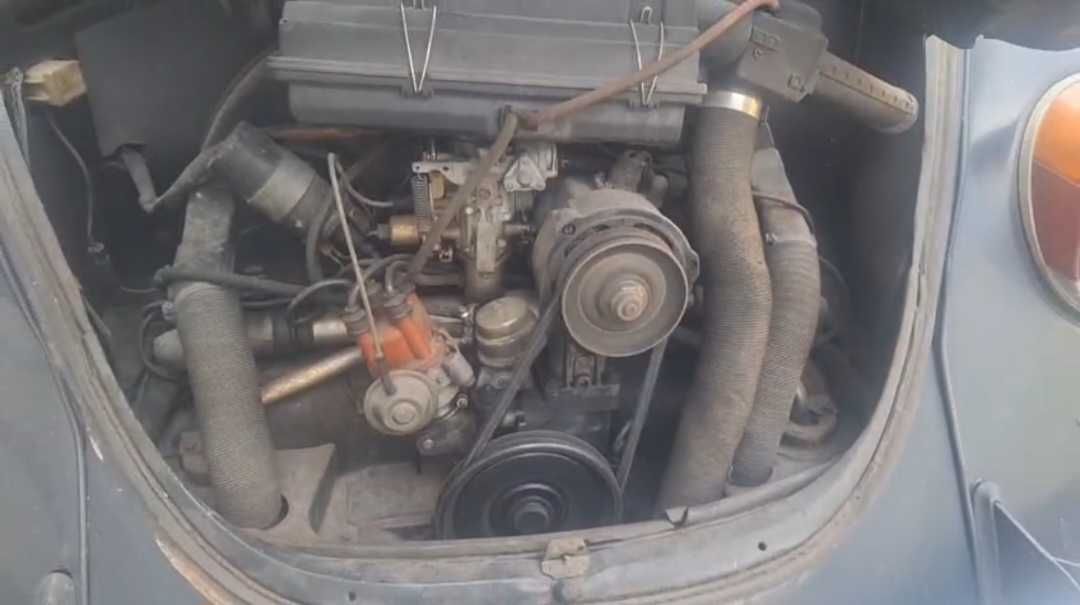 Vendo Carocha Cabrio Original 1974 motor 1600 cc ORIGINAL.